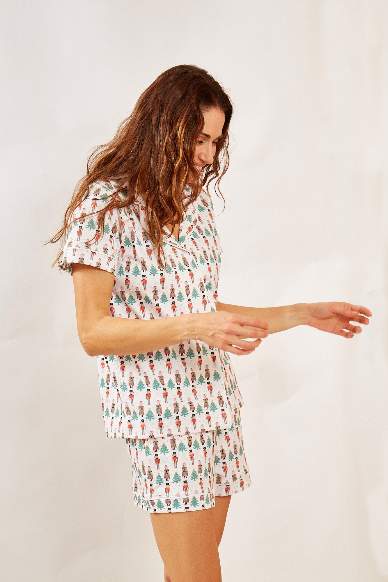 CORA WOMEN'S SHORT PAJAMA SET NUTCRACKER HOLLY