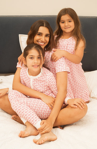 CORA WOMEN'S SHORT PAJAMA SET FISH PINK